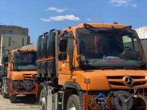 Поливомоечное оборудование 4,5 м.куб (насос 50 Бар) в комплекте с рейкой высоконапорной для Мерседес UNIMOG -U423T